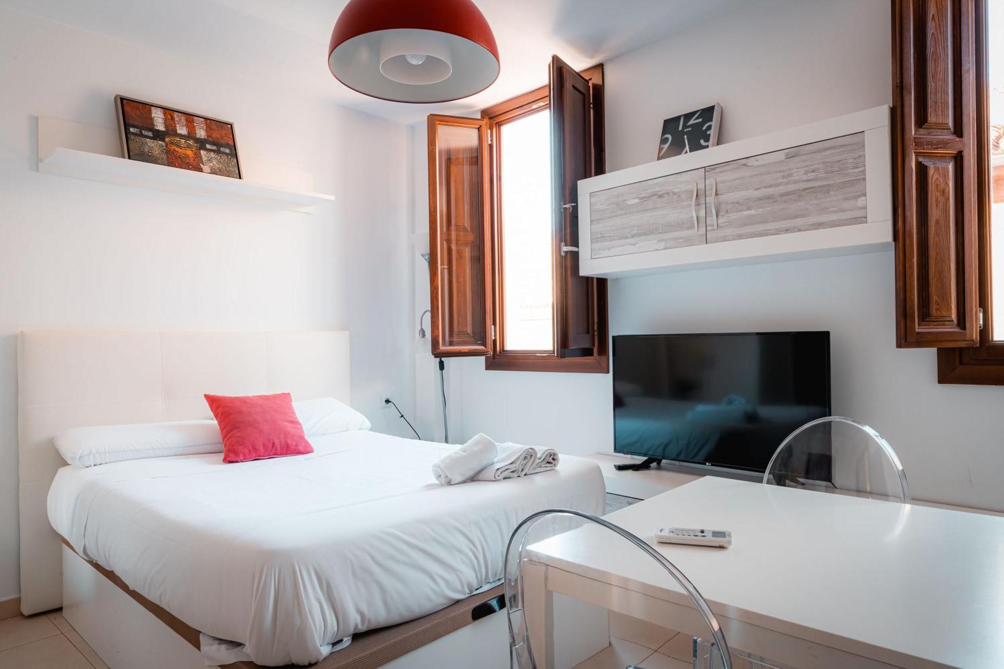 Qh Elvira Appartement Granada Buitenkant foto
