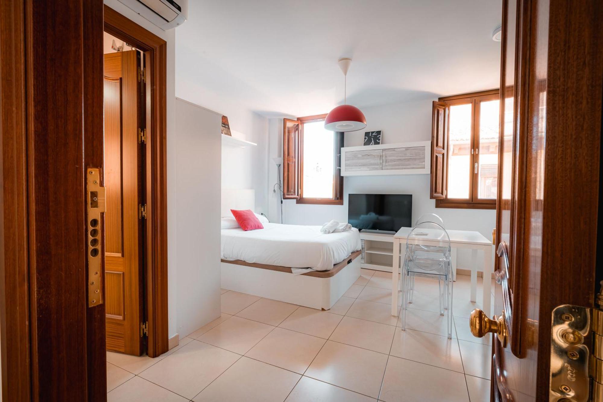 Qh Elvira Appartement Granada Buitenkant foto