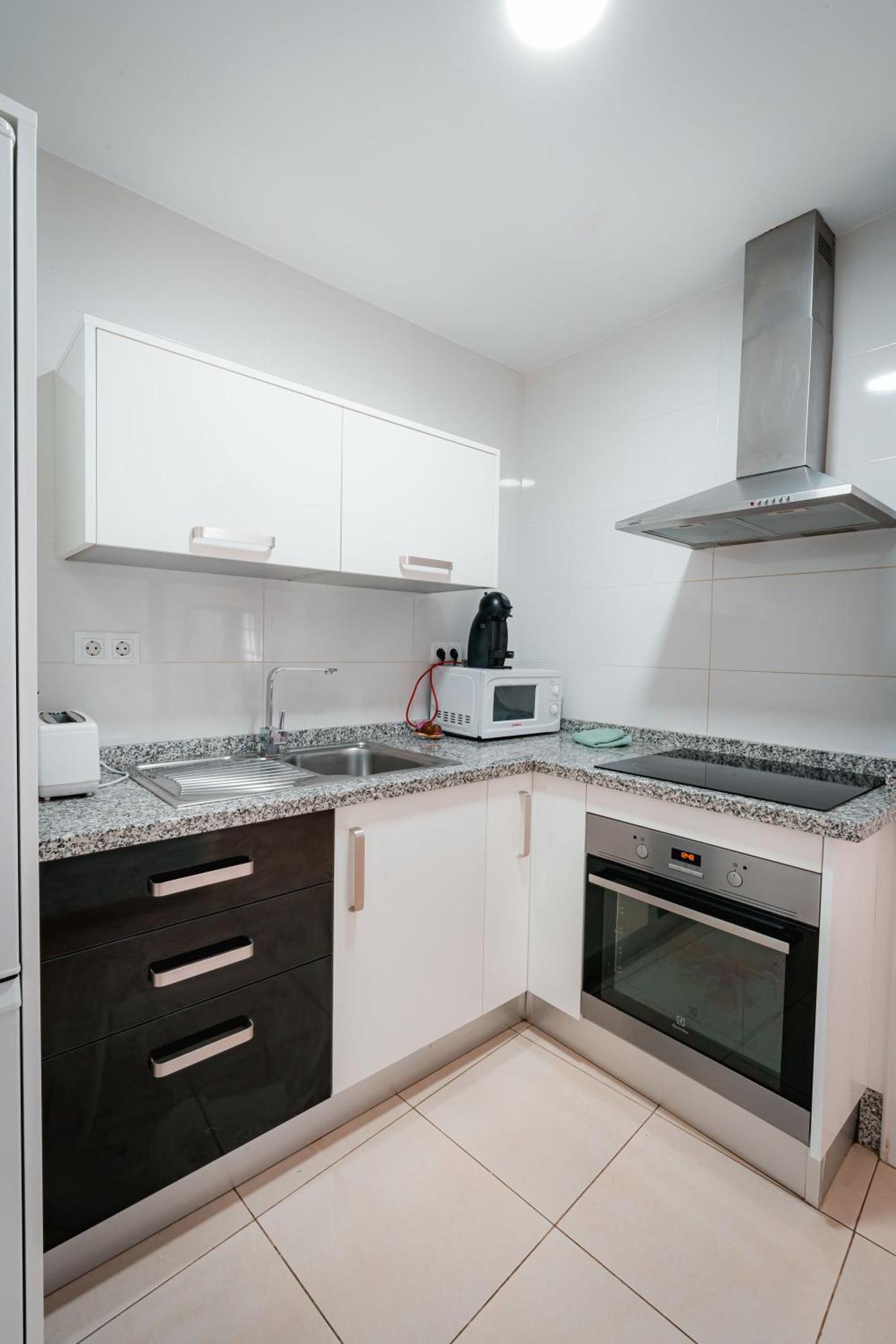 Qh Elvira Appartement Granada Buitenkant foto