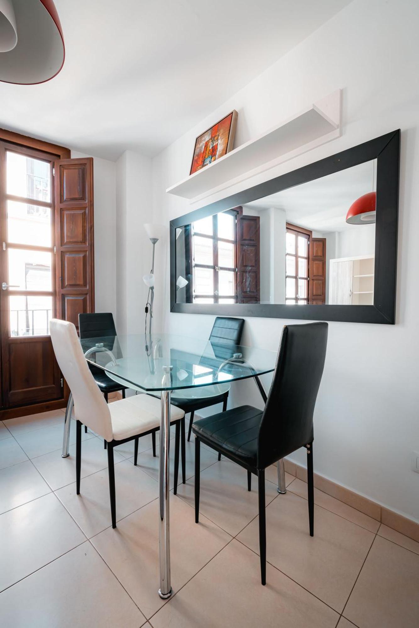 Qh Elvira Appartement Granada Buitenkant foto